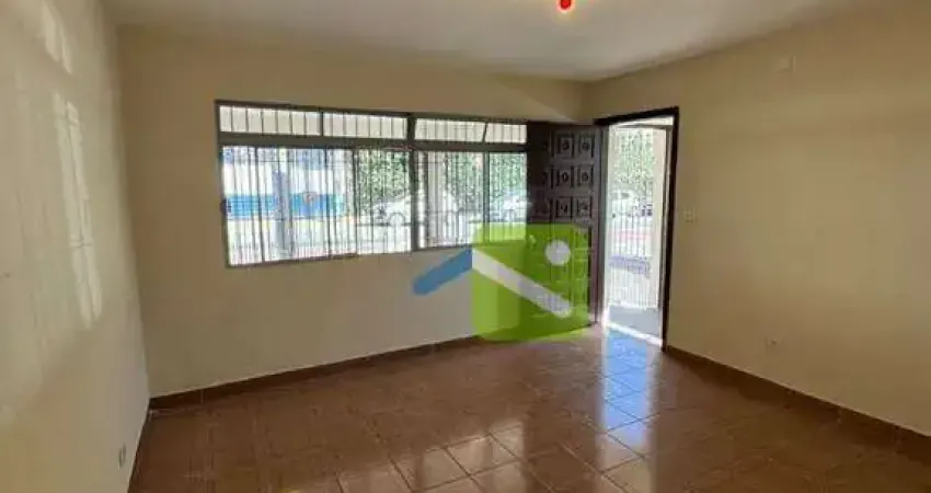 Casa com 3 quartos para alugar na  Vila São Silvestre - São Paulo/SP