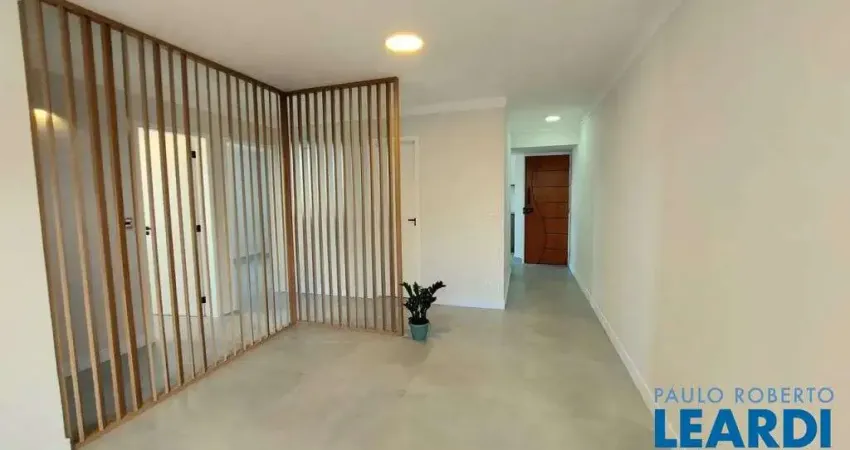 APARTAMENTO - VILA ADYANA - SP