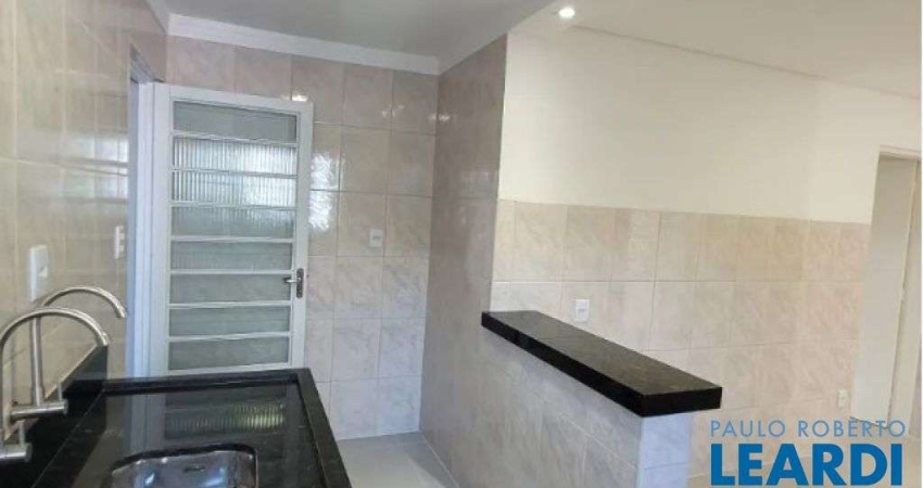 CASA TÉRREA - CONJUNTO RESIDENCIAL TRINTA E UM DE MARÇO - SP