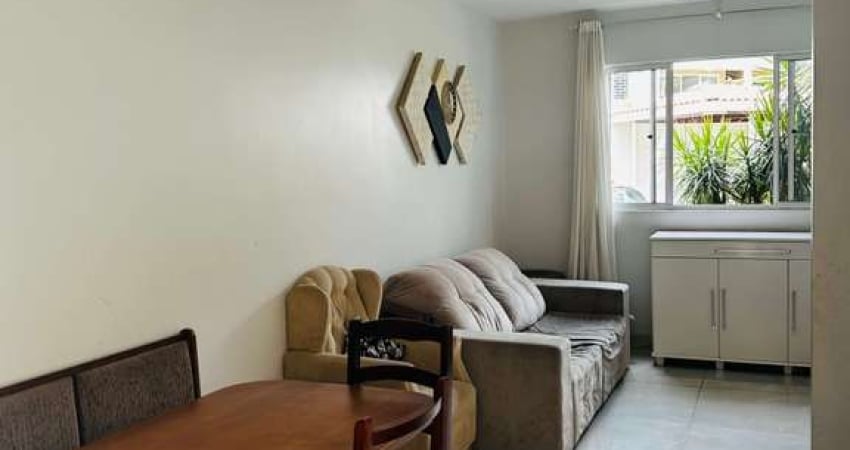 Casa à venda na Rua General Severiano da Fonseca, 45, Uberaba, Curitiba
