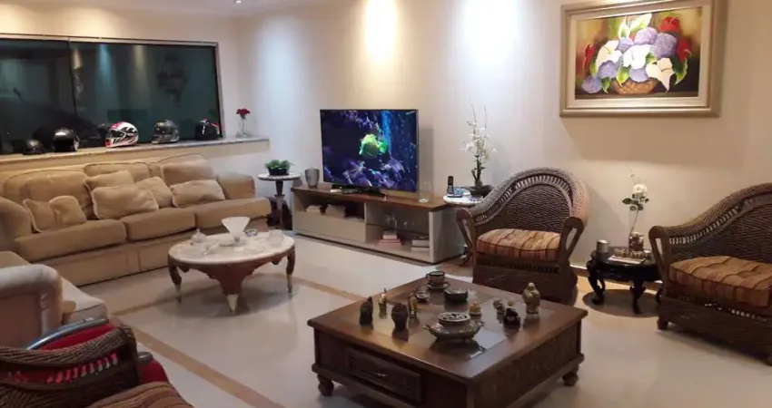 Casa em condomínio fechado com 4 quartos à venda na Rua Carlos Mauser, 263, Jardim Regina, São Paulo