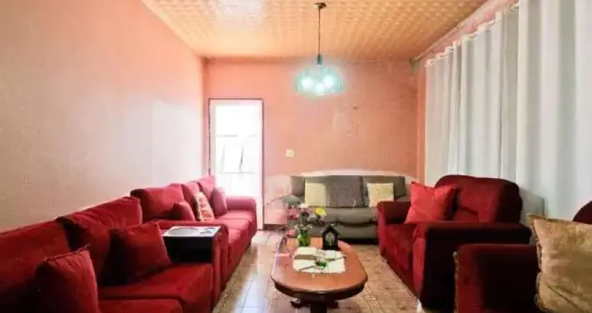 Casa com 3 quartos à venda na Rua Eusébio da Silva, 230, Parque Maria Domitila, São Paulo