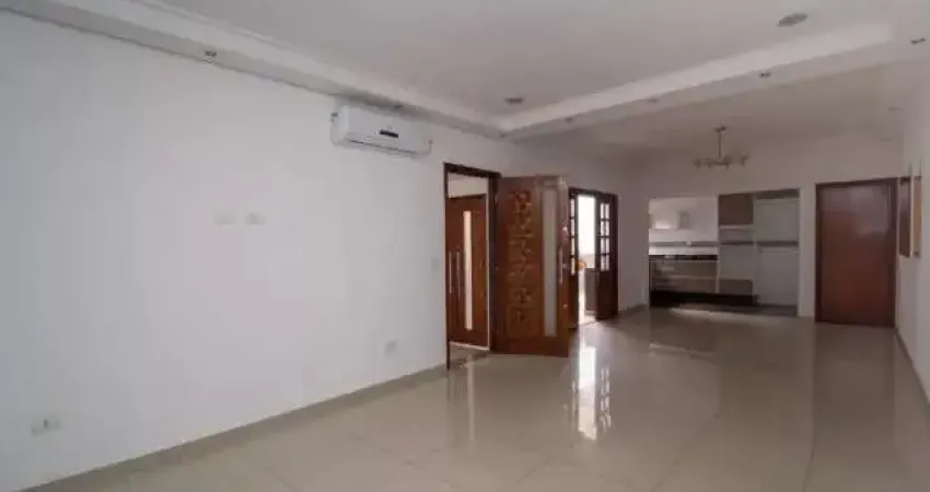 Casa com 3 quartos à venda na Rua Monsenhor Castro Nery, 727, Parque Maria Domitila, São Paulo