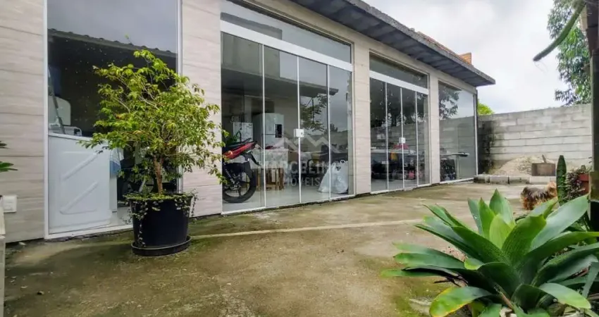 Casa com 3 quartos à venda na Rua São Benedito, Araçatuba, Imbituba