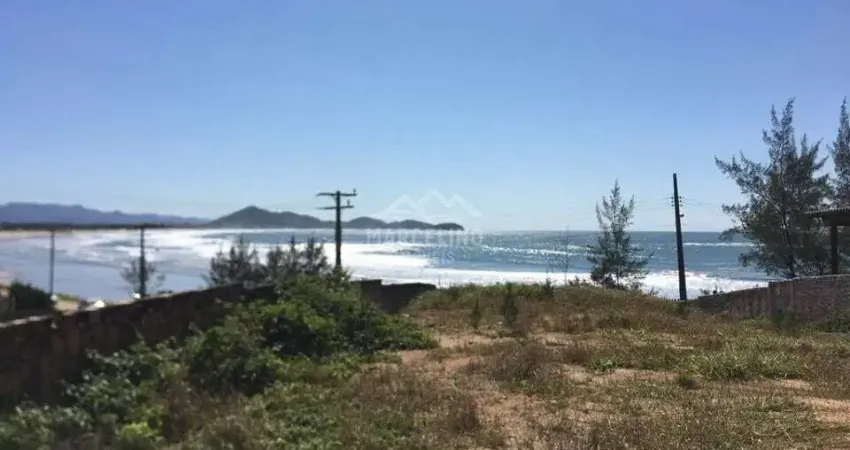 Terreno à venda no bairro Praia da Ribanceira - Imbituba/SC