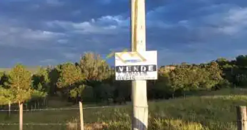 TERRENO EM FRENTE A LAGOA DE IBIRAQUERA-SC
