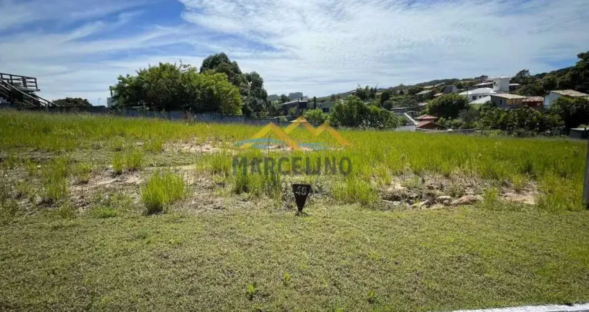 Terreno em Condomínio na Praia do Rosa