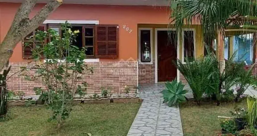 Casa Padrão próximo a lagoa de Ibiraquera - Imbituba