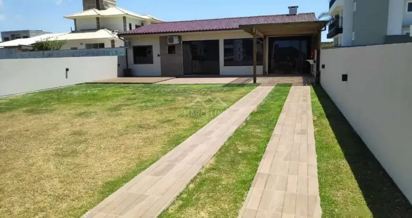 Casa com 2 quartos à venda no Village, Imbituba 