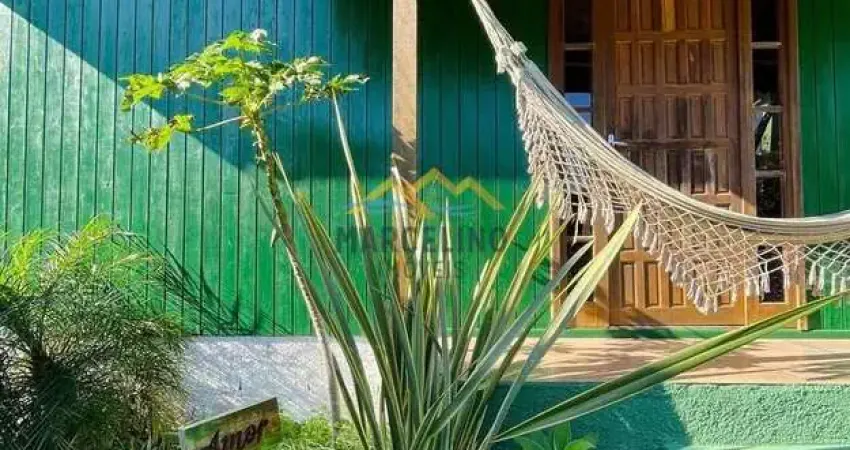 Casa comercial à venda na Praia do Rosa, Imbituba 