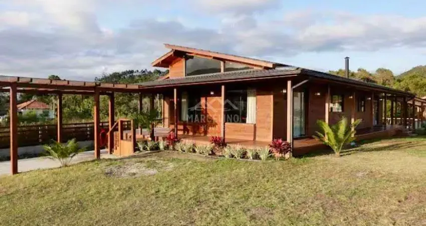 Chácara / sítio com 3 quartos à venda em Zona Rural, Imaruí 