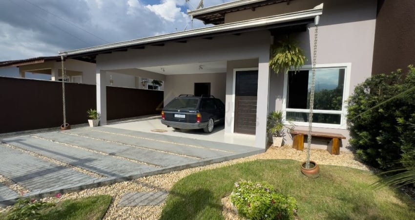 Casa com 2 quartos à venda na Rua Arlindo Correa, Vila Nova, Joinville