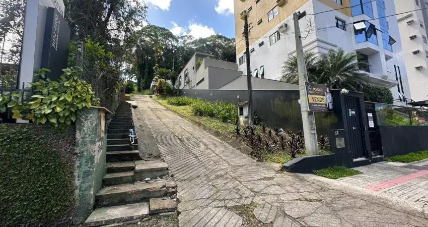Terreno à venda na Rua Jacob Eisenhuth, Atiradores, Joinville