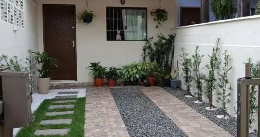 Casa com 2 quartos à venda na Thereza Seidemann Wagner, 35, Vila Nova, Joinville