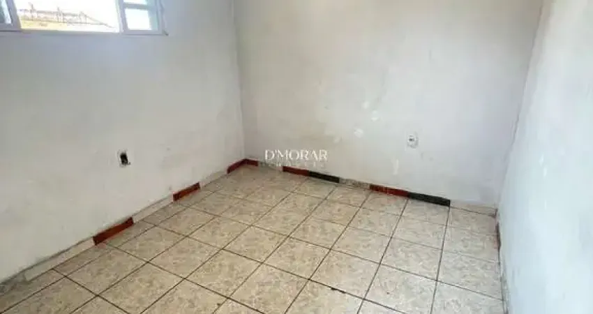 Casa com 2 quartos para alugar no Pedra Azul, Contagem 