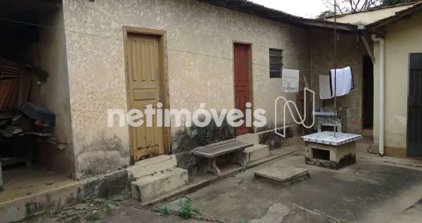 Casa com 3 quartos à venda na Rua Saí, Concórdia, Belo Horizonte