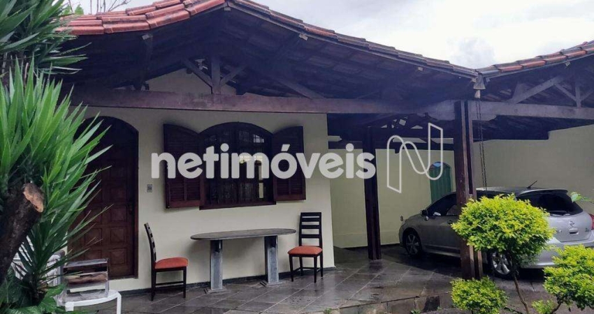 Casa com 3 quartos à venda na Rua Austen Nogueira de Sá, Ouro Preto, Belo Horizonte
