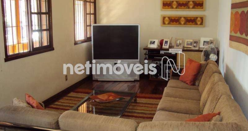 Casa com 4 quartos à venda na Rua Cantor Luiz Gonzaga, Castelo, Belo Horizonte