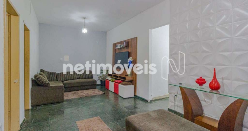 Casa com 4 quartos à venda na Rua General Clark, Novo Progresso, Contagem