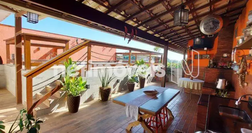 Casa com 7 quartos à venda na Rua Pedro Neves de Carvalho, Trevo, Belo Horizonte