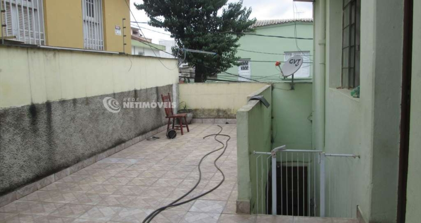 Casa com 4 quartos à venda na Rua Dona Lídya Couto, Floresta, Belo Horizonte