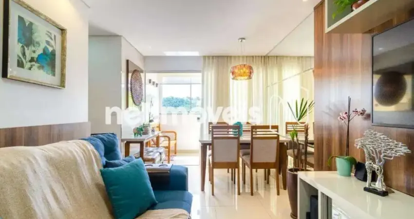 Apartamento de 03 quartos com varanda, elevador, academia e salão de festas no Castelo!!!