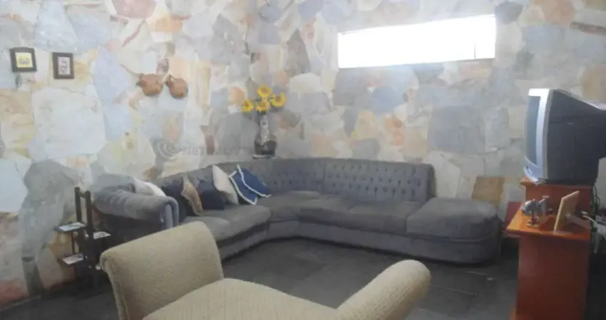 Casa com 3 quartos à venda na Rua Geraldo Teixeira da Costa, São Benedito, Santa Luzia