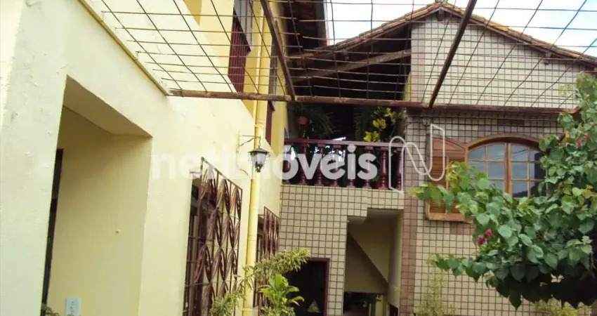 Casa com 3 quartos à venda na Rua Gustavo da Silveira, Horto Florestal, Belo Horizonte