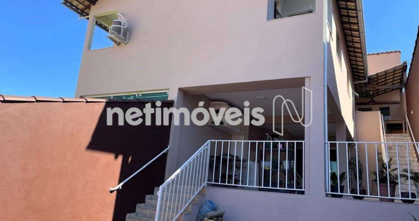 Casa com 3 quartos à venda na Rua Quênia, Canaã, Belo Horizonte