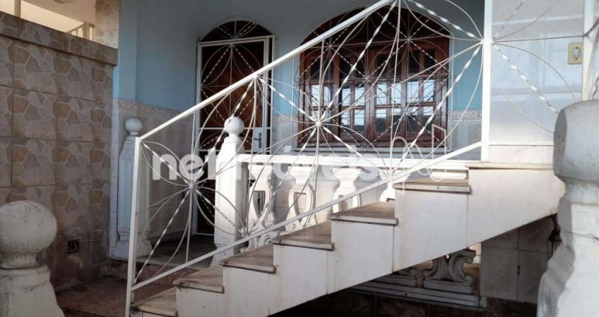 Casa com 3 quartos à venda na Rua Desembargador Custódio Lustosa, Itapoã, Belo Horizonte