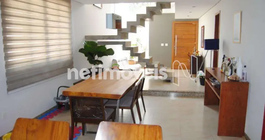Casa com 5 quartos à venda na Rua Francisco Campos, Trevo, Belo Horizonte