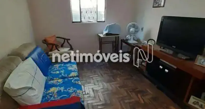 Casa com 3 quartos à venda na Rua Juno, Glória, Belo Horizonte