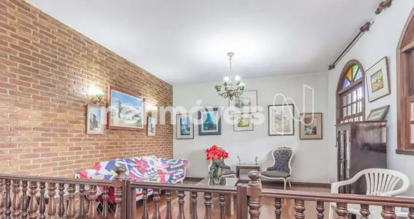 Casa com 4 quartos à venda na Rua Itaguara, Colégio Batista, Belo Horizonte