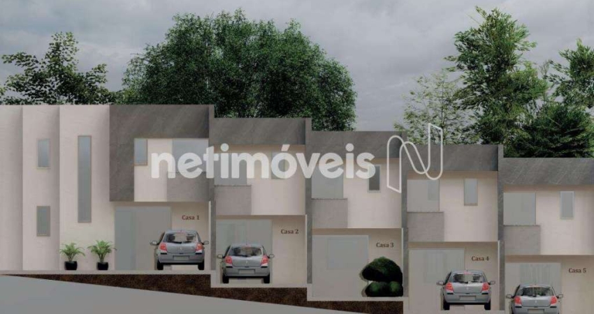 Casa com 2 quartos à venda na Rua Professora Vicentina Barreto, Planalto, Belo Horizonte