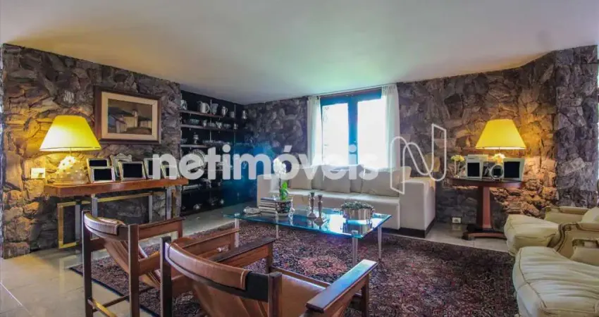 Casa com 5 quartos à venda na Rua Henrique Cabral, São Luiz, Belo Horizonte