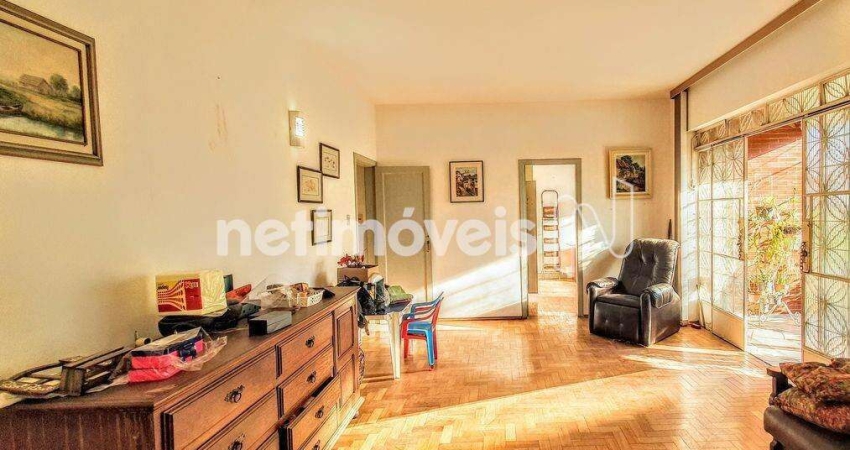 Casa com 4 quartos à venda na Rua Itajubá, Sagrada Família, Belo Horizonte