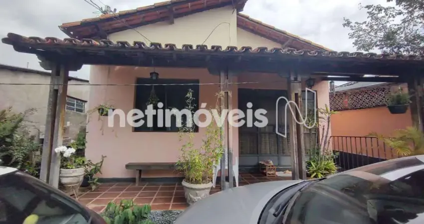 Casa com 5 quartos à venda na Rua Setúbal, Pompéia, Belo Horizonte