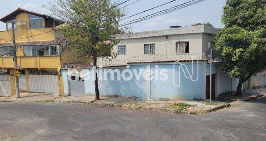 Casa com 3 quartos à venda na Rua Radialista Milton Panzi, Céu Azul, Belo Horizonte