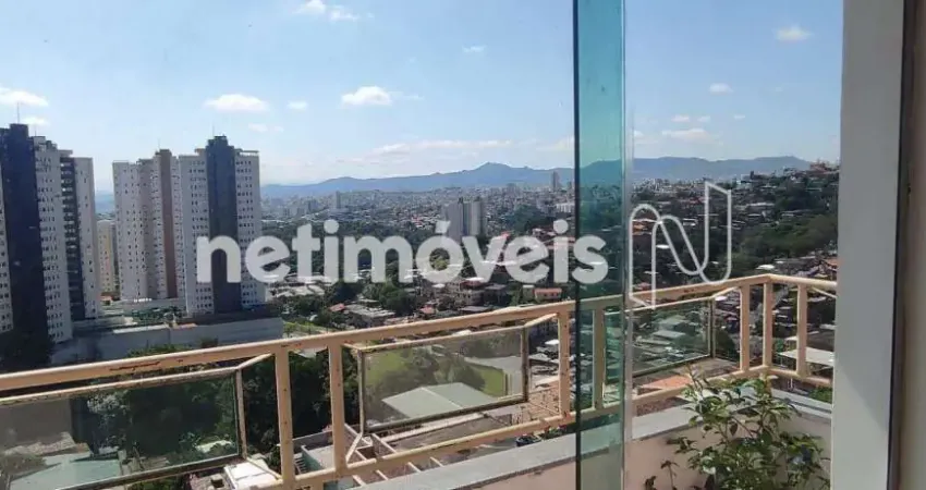 Excelente casa comercial em ótima localização, sendo 02 apartamentos,02 kit net, 02 galpão