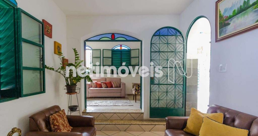 Casa com 3 quartos à venda na Rua São Luíz, Sagrada Família, Belo Horizonte