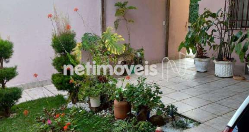 Casa com 4 quartos à venda na Rua Alcobaça, São Francisco, Belo Horizonte