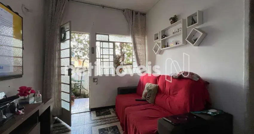 Casa com 3 quartos à venda na Rua Progresso, Monsenhor Messias, Belo Horizonte