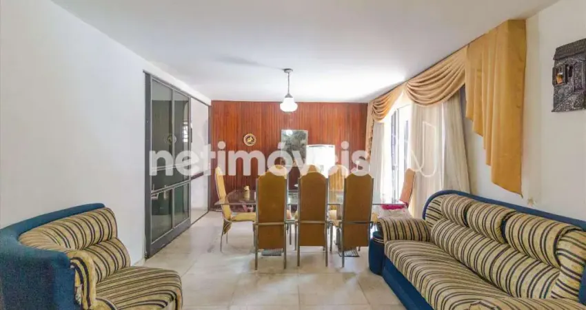 Casa com 3 quartos à venda na Rua Vitório Marcola, Anchieta, Belo Horizonte