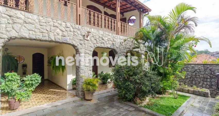 Casa com 6 quartos à venda na Rua Senhora da Paz, Cachoeirinha, Belo Horizonte