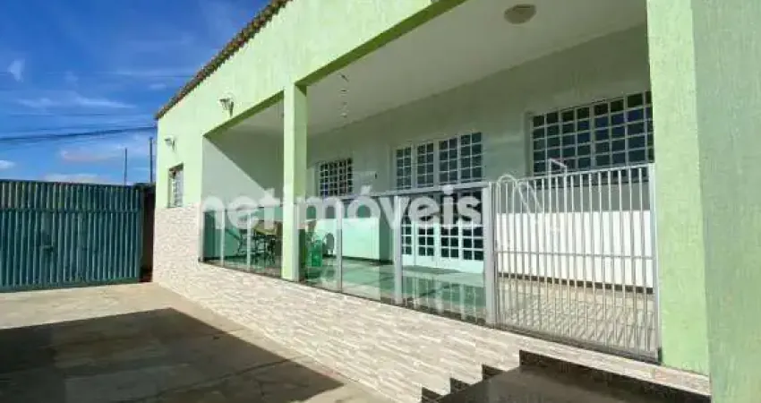 Casa com 3 quartos à venda na Rua Cinco, Bela Vista, Vespasiano