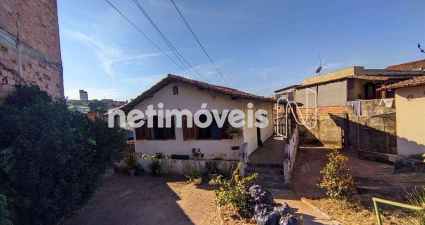 Casa com 3 quartos à venda na Avenida Deputado Último de Carvalho, Planalto, Belo Horizonte