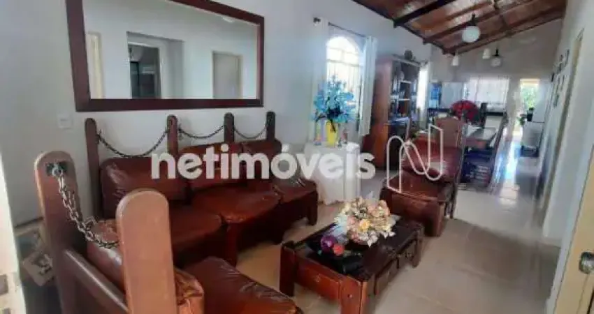Casa com 3 quartos à venda na Rua Três, Santa Terezinha De Minas, Itatiaiuçu