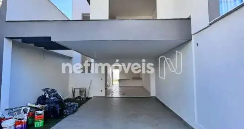 Casa com 3 quartos à venda na Rua Nilton Baldo, Paquetá, Belo Horizonte