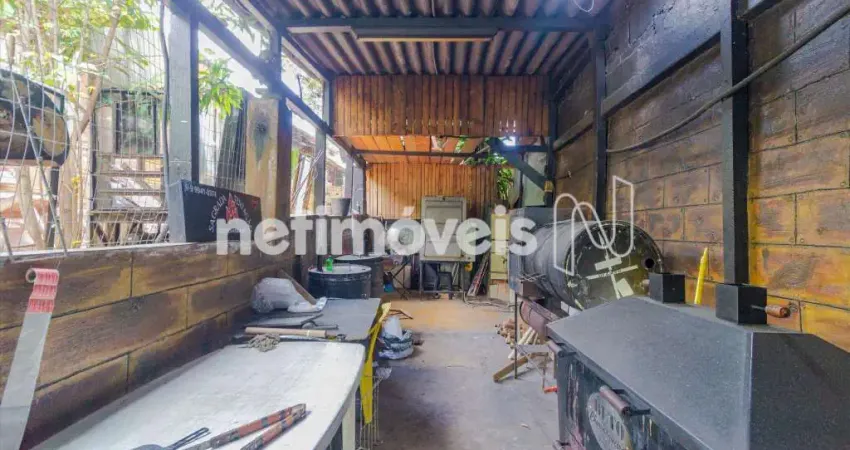 Casa com 3 quartos à venda na Rua Geraldo Menezes Soares, Sagrada Família, Belo Horizonte