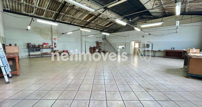 Barracão / Galpão / Depósito com 2 salas à venda na Rua Mariana, Bonfim, Belo Horizonte